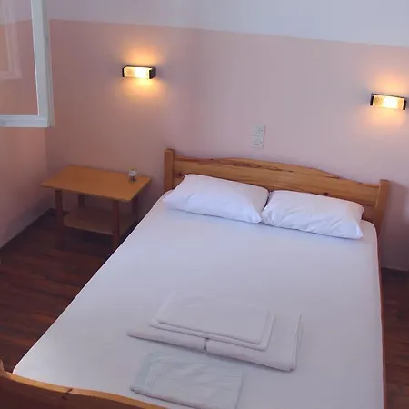 ゲストハウス αlexandros