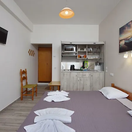 Konukevi αlexandros 4*
